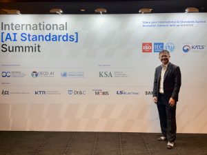 International AI Standards Summit 2025: Merumuskan Masa Depan AI yang Terpercaya dan Berpusat pada Manusia